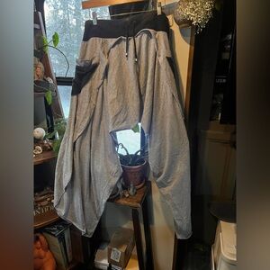 NWOT boho pant with slits L